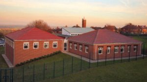 East Glade Centre 01 East Glade Centre